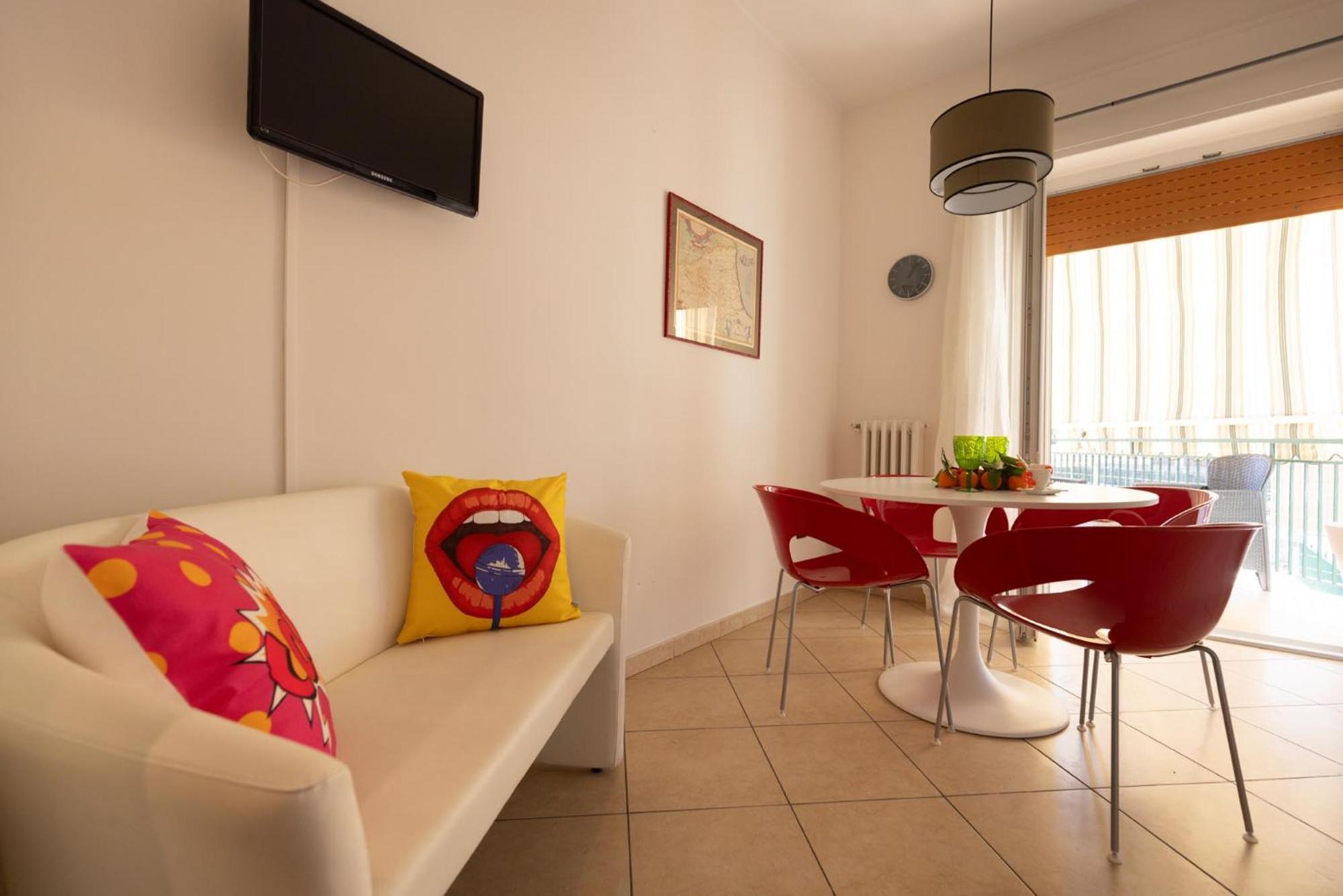 Residenza Minozzi Con 2 Camere E 2 Bagni E Vista Sassi Matera Bagian luar foto