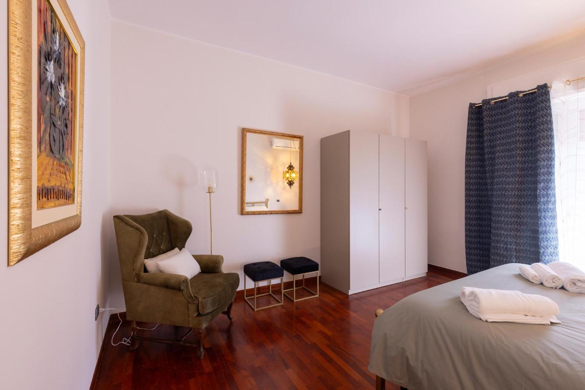 Residenza Minozzi Con 2 Camere E 2 Bagni E Vista Sassi Matera Bagian luar foto
